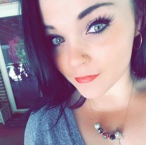 Meet your Posher, Logan